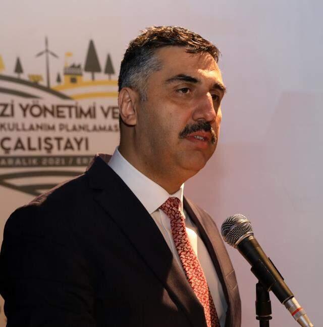 Bilimin kalbi 'Arazi Yönetimi ve Arazi Kullanım Planlaması Çalıştayı'nda attı