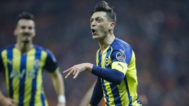 Fenerbahçe 4-0 kazandı ama Tümer Metin hocayı ağır eleştirdi: Skora aldanmayın