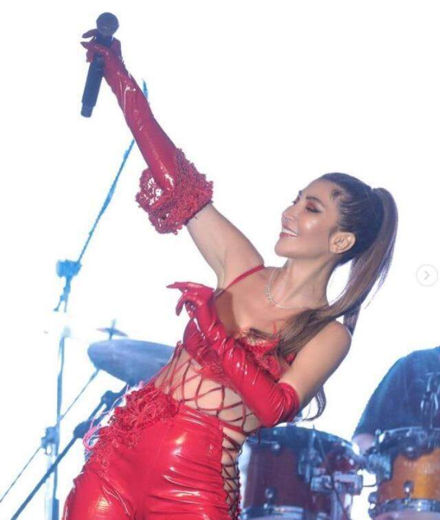 Hande Yener: İnsanlar ya çocuk için evleniyor ya da para için Hande Yener: İnsanlar ya çocuk için evleniyor ya da para için