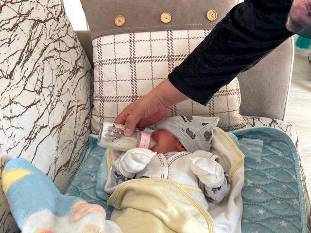 13 günlük bebeğini karınca ilacıyla zehirlemeye çalışan baba için 20 yıl hapis istemi 13 günlük bebeğini karınca ilacıyla zehirlemeye çalışan baba için 20 yıl hapis istemi