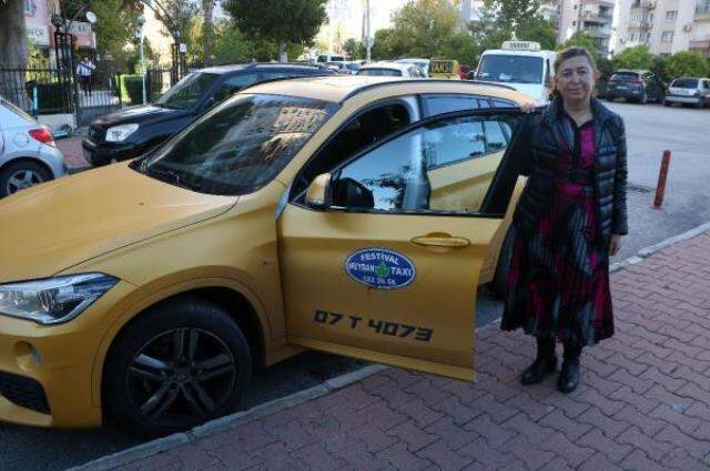 Kadın taksi şoförüne akıl almaz şiddet! ''Beni istemiyorlar, satırla saldırıya uğradım''