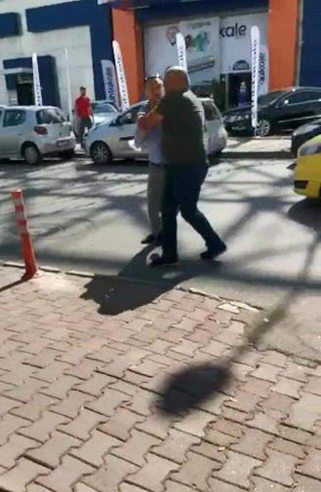 Kadın taksi şoförüne akıl almaz şiddet! ''Beni istemiyorlar, satırla saldırıya uğradım''
