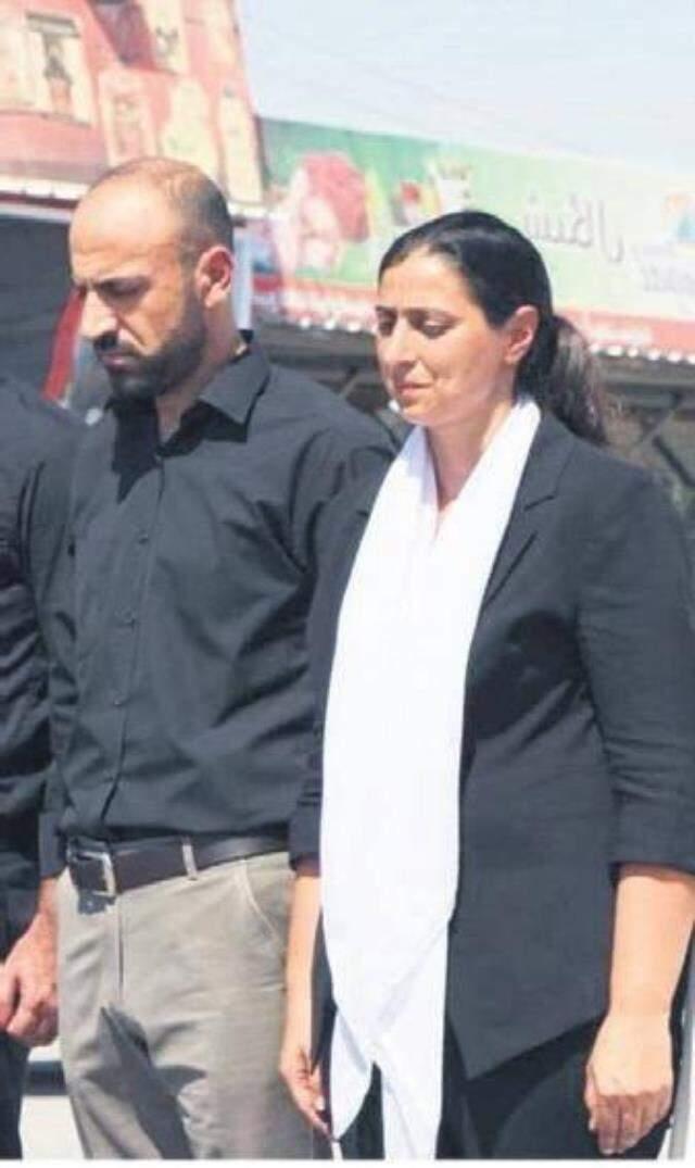 MİT ve TSK ortak operasyonuyla öldürülen terörist Merwan Bedel'in HDP'li vekille yan yana çekilmiş fotoğrafı ortaya çıktı