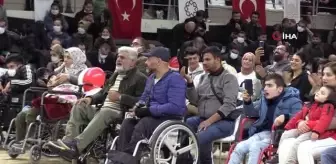 Mardin'de engeliler ve aileleri, Metin Şentürk konseriyle eğlendi