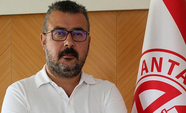 Aziz Çetin: Türkiye'de en iyi futbolu Antalyaspor oynuyor