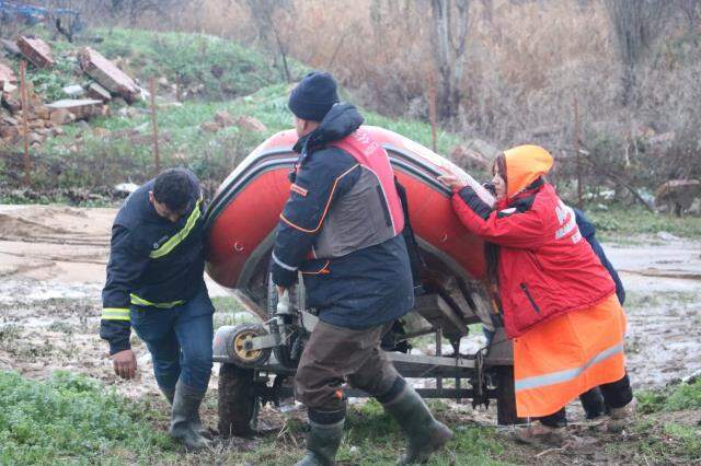 Selin vurduğu Edirne'den kahreden haber! Kayıp vatandaşın cansız bedeni suda sürüklenirken bulundu