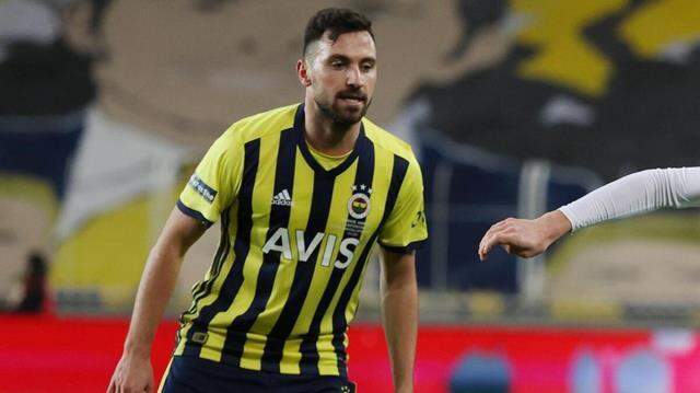 Visca, Süper Lig'de hayalini kurduğu takıma imzayı atıyor! Visca, Süper Lig'de hayalini kurduğu takıma imzayı atıyor!