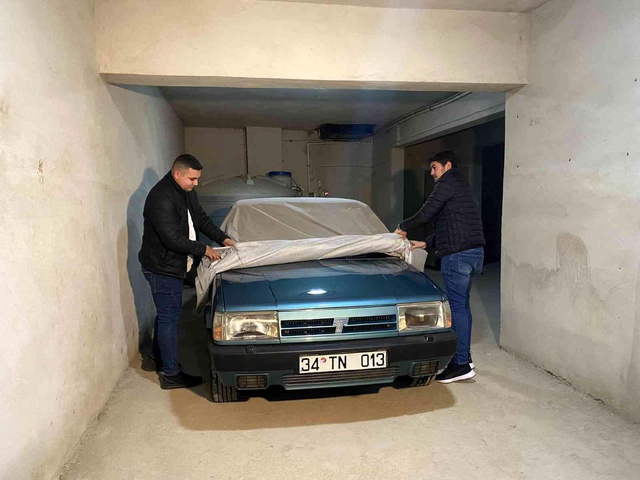 Galoşla biniyordu! 3 bin kilometredeki Tofaş yeni sahibini buldu, işte satıldığı fiyat