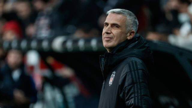 Beşiktaş'taki 5 saatlik toplantıdan sürpriz sonuç! Hoca konusu netleşti Beşiktaş'taki 5 saatlik toplantıdan sürpriz sonuç! Hoca konusu netleşti