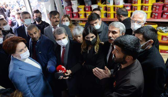 Akşener'den 650 lirayla geçindiğini ifade eden vatandaşa: Harika hayatına devam et Akşener'den 650 lirayla geçindiğini ifade eden vatandaşa: Harika hayatına devam et