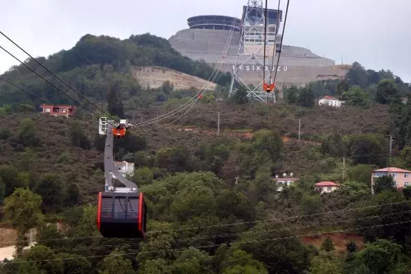 100 milyon TL'ye yapıldı, ilk yıl 60 bin kişiyi ağırladı! Karadeniz'in en uzun teleferiği çürümeye terk edildi