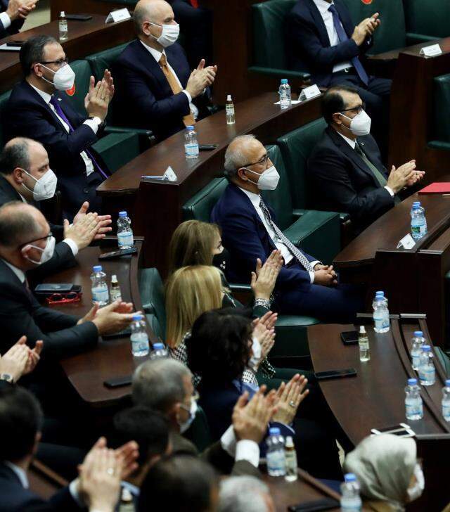 Lütfi Elvan, Cumhurbaşkanı Erdoğan'a söz vermiş! İstifa görüşmesinin perde arkası Lütfi Elvan, Cumhurbaşkanı Erdoğan'a söz vermiş! İstifa görüşmesinin perde arkası