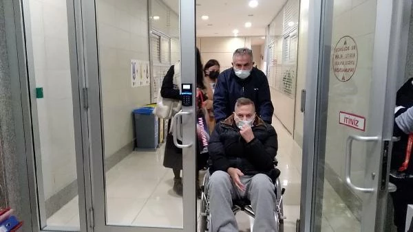 Ece Ronay'a attığı mesajlar ifşa olan Mehmet Ali Erbil, tekerlekli sandalyeyle adliyeye giderek ifade verdi