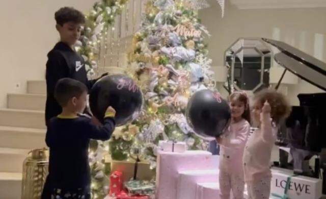 Ronaldo 6'ncı kez baba oluyor! İkizlerinin cinsiyetini video ile duyurdu