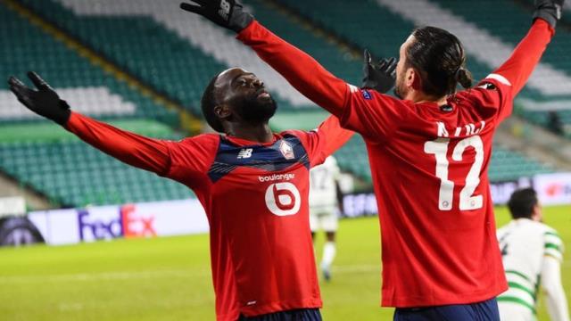 Sezonun takası! Beşiktaş Larin'i gönderip Yusuf Yazıcı'yı getiriyor Sezonun takası! Beşiktaş Larin'i gönderip Yusuf Yazıcı'yı getiriyor