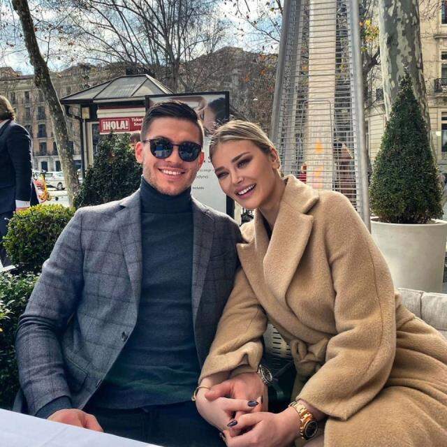 Galatasaray'ı takibe alan dünyaca ünlü golcü Jovic, Real Madrid'den ayrılıyor Galatasaray'ı takibe alan dünyaca ünlü golcü Jovic, Real Madrid'den ayrılıyor