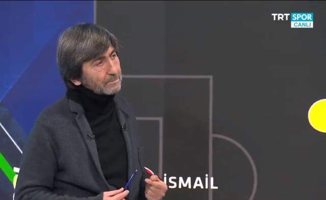 Rıdvan Dilmen şampiyonluk ihtimalini bıçak gibi kesip attı: Mucize bile yetmeyebilir Rıdvan Dilmen şampiyonluk ihtimalini bıçak gibi kesip attı: Mucize bile yetmeyebilir