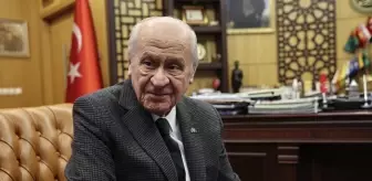 MHP Genel Başkanı Bahçeli, AA'nın 'Yılın Fotoğrafları' oylamasına katıldı