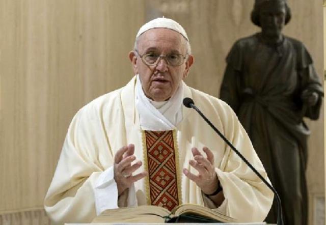 Papa Francis ilk defa bu kadar sert konuştu: Kadına yönelik şiddet şeytani sayılır