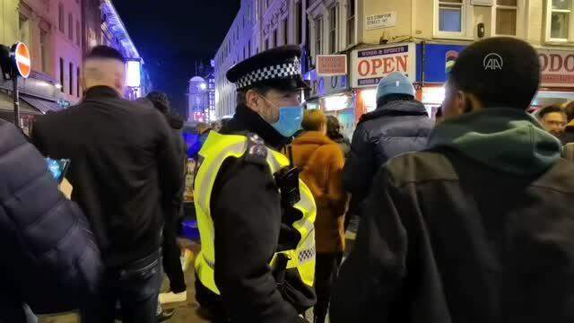 Son dakika! Omicron mutasyonu Londra'yı vurdu! Olağanüstü hal ilan edildi Son dakika! Omicron mutasyonu Londra'yı vurdu! Olağanüstü hal ilan edildi