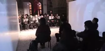 Sarıkamış şehitleri anısına ağıt ve türküler seslendirildi