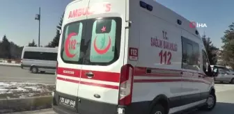 Otomobil takla atarak ters döndü