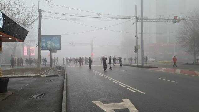 Kazakistan Cumhurbaşkanı Tokayev, KGAÖ ülke liderlerinden yardım istedi Kazakistan Cumhurbaşkanı Tokayev, KGAÖ ülke liderlerinden yardım istedi