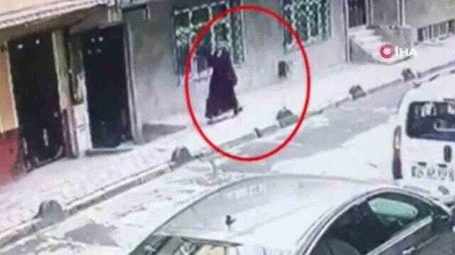 Kadın kılığında komşusuna çekiçle saldıran zanlı serbest! Mağdur ise evine giremiyor