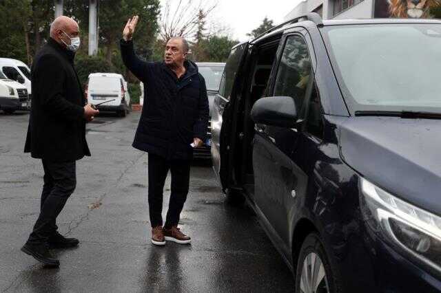Son Dakika: Fatih Terim'den olay veda: Yarı yolda bırakıldım Son Dakika: Fatih Terim'den olay veda: Yarı yolda bırakıldım
