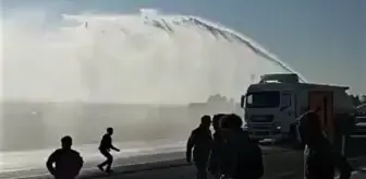 Diyarbakır'da gerginlik! Köylülerin 'arazi' eylemine tazyikli suyla müdahale