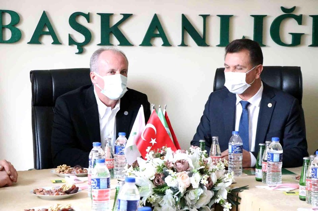 HDP ile ittifak konusuna sessiz kalan İnce'den teröristle fotoğrafları çıkan Semra Güzel'e tepki HDP ile ittifak konusuna sessiz kalan İnce'den teröristle fotoğrafları çıkan Semra Güzel'e tepki