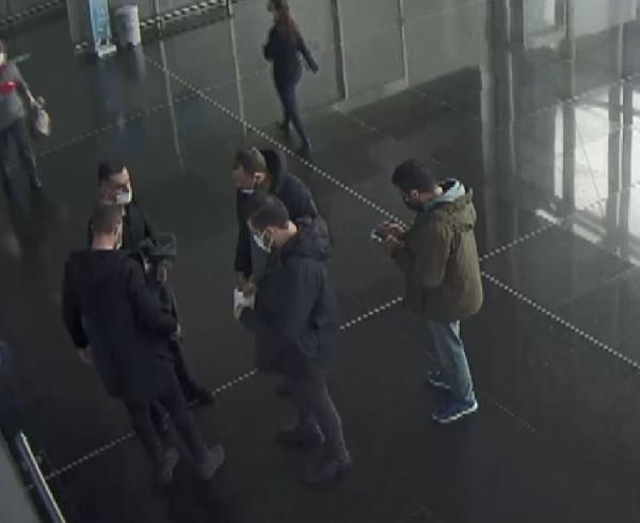 Sahte dolarla Almanya'ya gitmek isteyen şahıs, İstanbul Havalimanı'na kadar gidebildi Sahte dolarla Almanya'ya gitmek isteyen şahıs, İstanbul Havalimanı'na kadar gidebildi