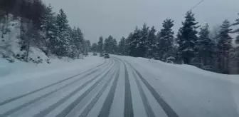 KASTAMONU - Kar yağışı etkili oluyor