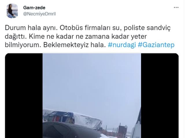 Nurdağı'nda mahsur kalan yurttaşlardan 'imdat' paylaşımları: Benzin bitti, aç ve susuz kaldık! Nurdağı'nda mahsur kalan yurttaşlardan 'imdat' paylaşımları: Benzin bitti, aç ve susuz kaldık!