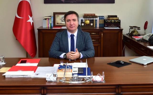 Vali ile öğrenci arasında güldüren antifriz diyaloğu Vali ile öğrenci arasında güldüren antifriz diyaloğu