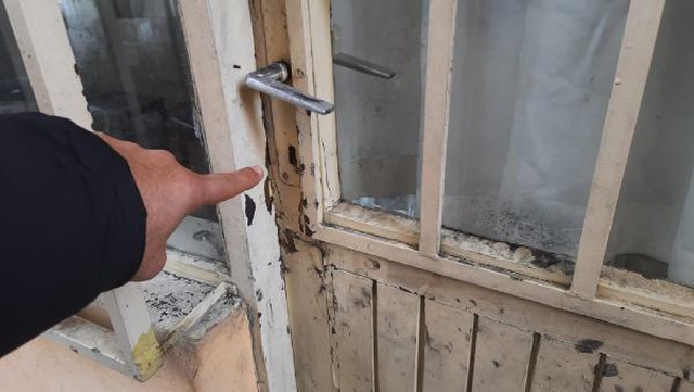 Yatak odasından gelen seslere koşan genç, katil oldu: Kapıyı açtığımda pantolonu inikti Yatak odasından gelen seslere koşan genç, katil oldu: Kapıyı açtığımda pantolonu inikti