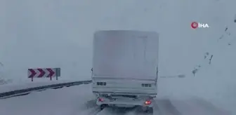 Van-Çatak karayolu yeniden trafiğe kapatıldı