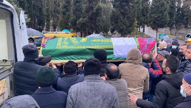 Vahşice katledilen hemşire Ömür Erez'in vasiyeti yerine getirildi Vahşice katledilen hemşire Ömür Erez'in vasiyeti yerine getirildi