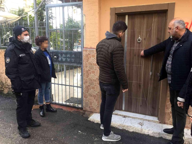 15 yaşındaki kız çocuğuna kuzeninden fuhuş tuzağı 15 yaşındaki kız çocuğuna kuzeninden fuhuş tuzağı