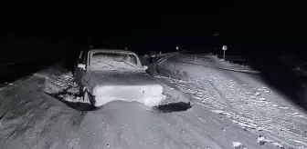 Karda mahsur kalan biri çocuk 4 kişiye İhlas Haber Ajansı ulaştı