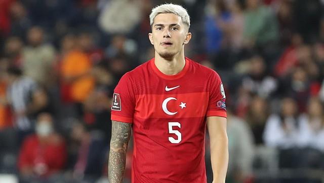 Stefan Kuntz'dan milli futbolcu için olay benzetme! Hak veren de var, yerden yere vuran da Stefan Kuntz'dan milli futbolcu için olay benzetme! Hak veren de var, yerden yere vuran da