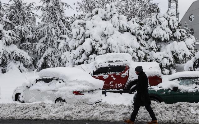 Kar yağışı cuma günü yurdu terk edecek, İstanbul'da hafta sonu yerini yağmura bırakacak