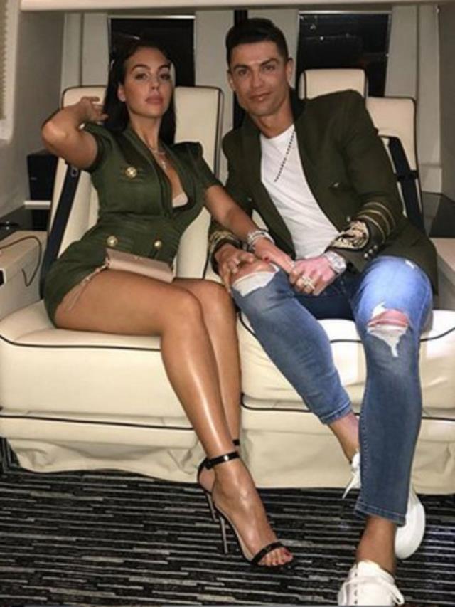 Ronaldo kıyameti koparacak! Nişanlısı için söylenenler yenilir yutulur cinsten değil Ronaldo kıyameti koparacak! Nişanlısı için söylenenler yenilir yutulur cinsten değil