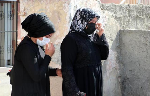 Cansız bedenleri 100 metre arayla bulunan iki kadının cinayet şüphelisi 8 ay sonra yakalandı Cansız bedenleri 100 metre arayla bulunan iki kadının cinayet şüphelisi 8 ay sonra yakalandı