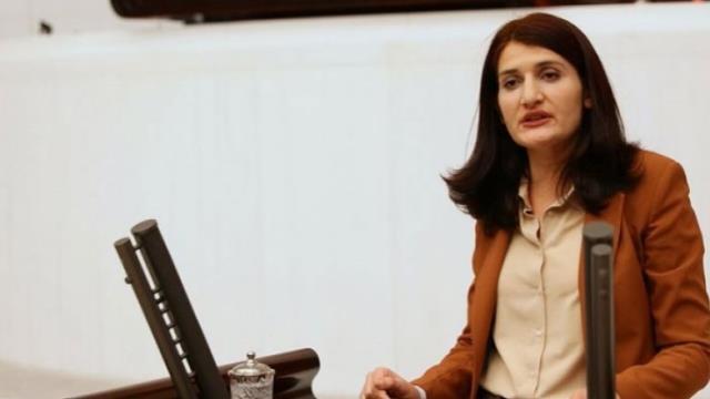 HDP'li Semra Güzel'e yazılı savunması için yarına kadar zaman verildi HDP'li Semra Güzel'e yazılı savunması için yarına kadar zaman verildi
