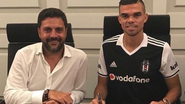 Silahlı saldırıda hayatını kaybeden eski yönetici Şafak Mahmutyazıcıoğlu Beşiktaş'ı yasa boğdu