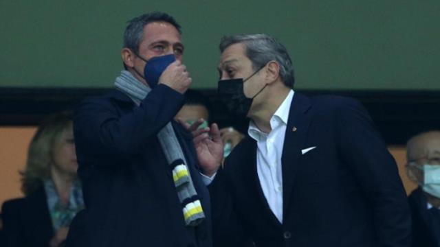 Ali Koç'un hayalini Burak Elmas gerçekleştirdi! Kimsenin cesaret edemediği devrimi resmen başlattı Ali Koç'un hayalini Burak Elmas gerçekleştirdi! Kimsenin cesaret edemediği devrimi resmen başlattı