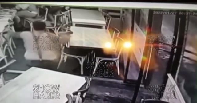 Ece Erken, öldürülen eşi Şafak Mahmutyazıcıoğlu'na sarıldığı bir pozunu paylaştı Ece Erken, öldürülen eşi Şafak Mahmutyazıcıoğlu'na sarıldığı bir pozunu paylaştı