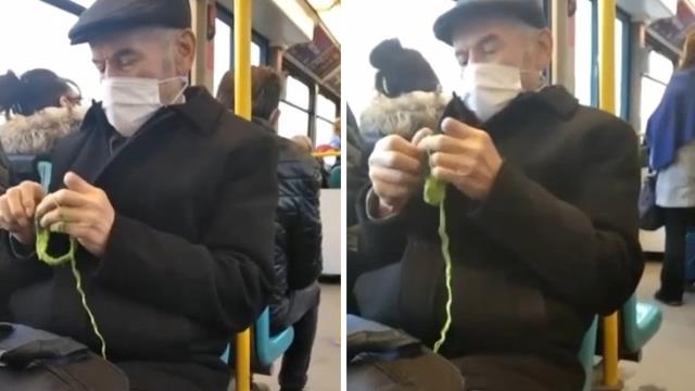 Belediye otobüsünde örgü ören yaşlı amcayı görenler gözlerine inanamadı Belediye otobüsünde örgü ören yaşlı amcayı görenler gözlerine inanamadı