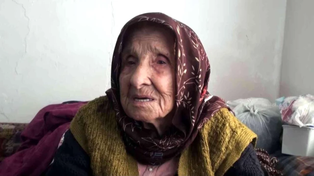20 yıl önce 'öldü' diye selası verilen kadın, 121. yaş gününü kutladı
